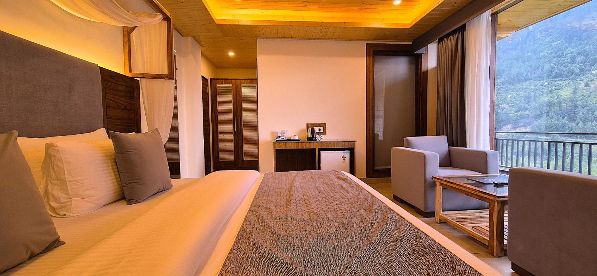 Hotel Nazaara - A Luxe Retreat Manāli Zewnętrze zdjęcie
