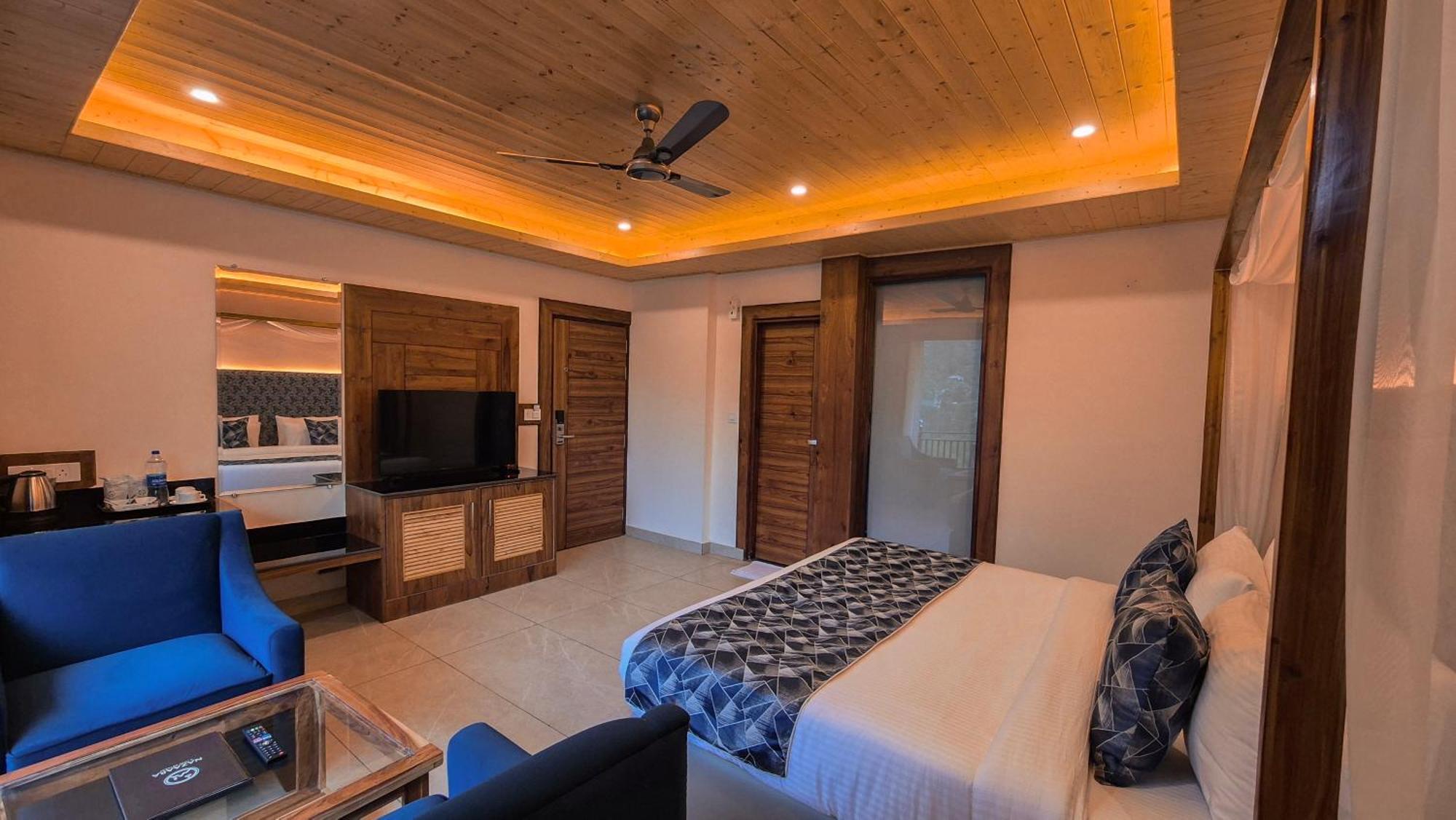 Hotel Nazaara - A Luxe Retreat Manāli Zewnętrze zdjęcie