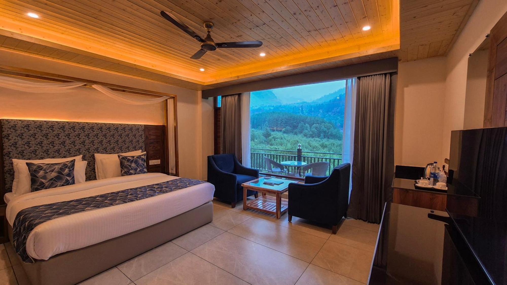 Hotel Nazaara - A Luxe Retreat Manāli Zewnętrze zdjęcie