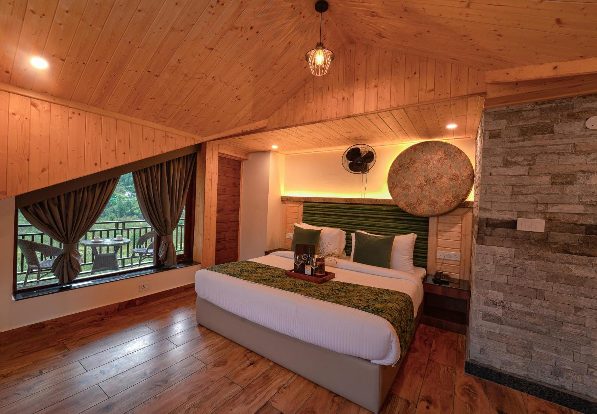 Hotel Nazaara - A Luxe Retreat Manāli Zewnętrze zdjęcie