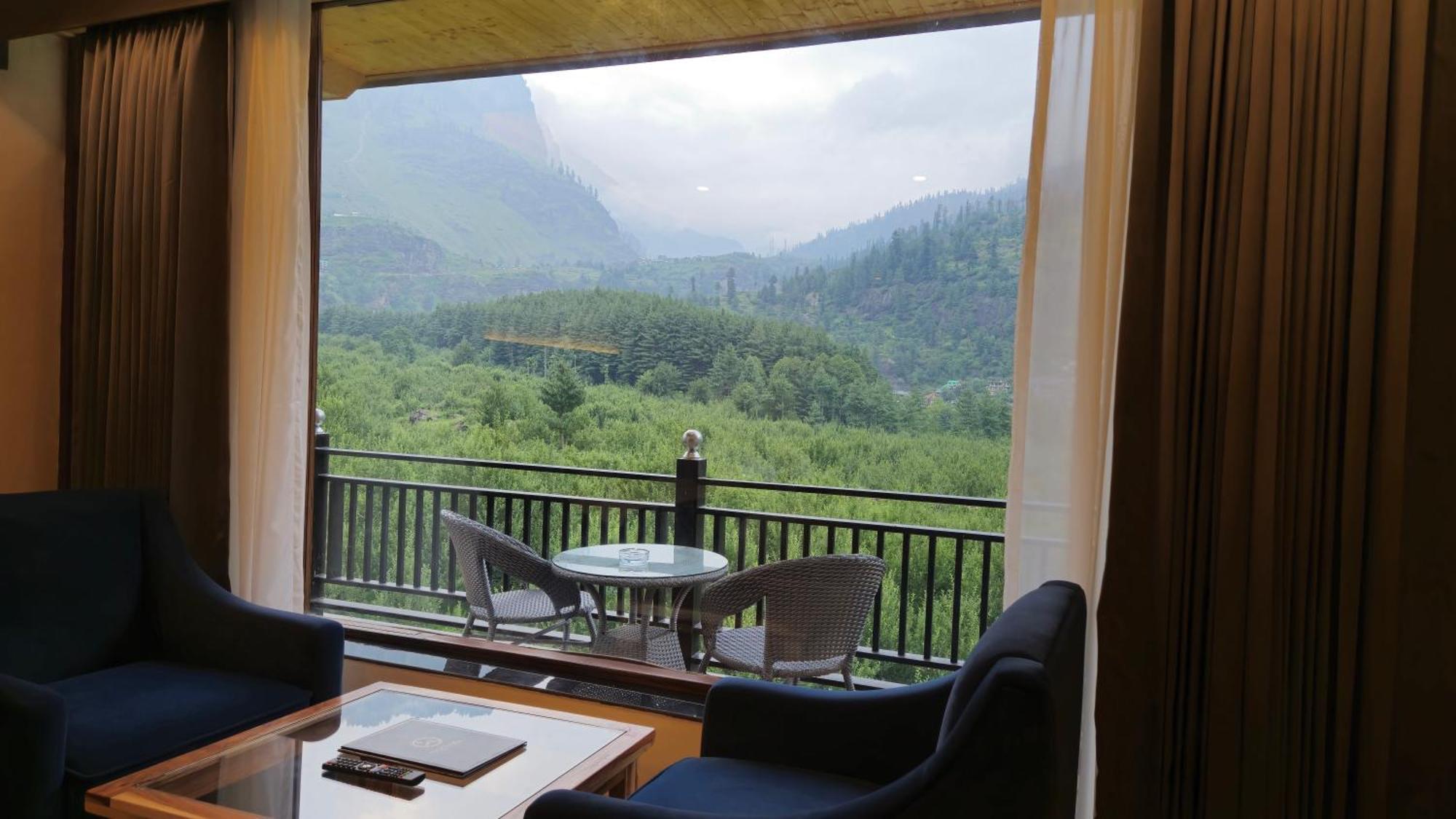 Hotel Nazaara - A Luxe Retreat Manāli Zewnętrze zdjęcie